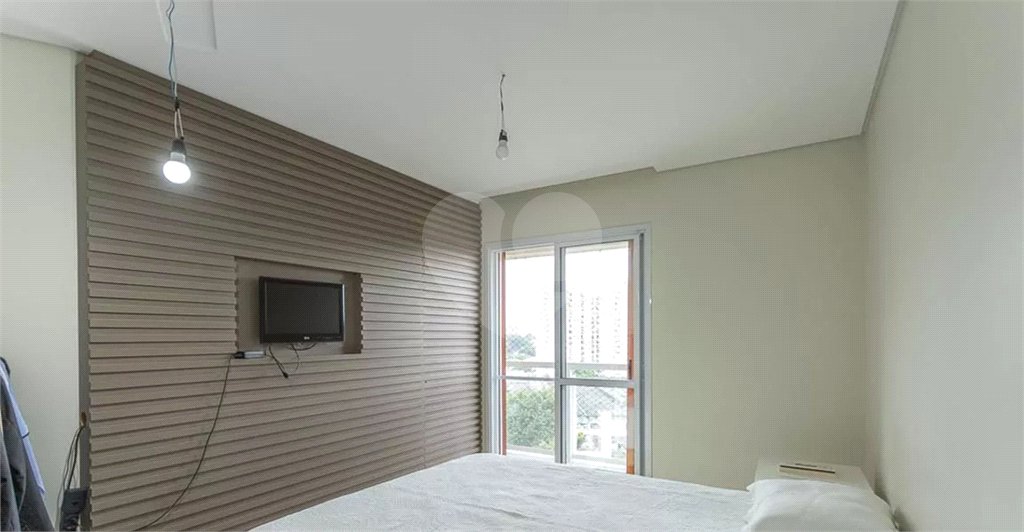 Apartamento à venda com 3 quartos, sendo 1 suíte, em Vila Anastácio, São Paulo, SP