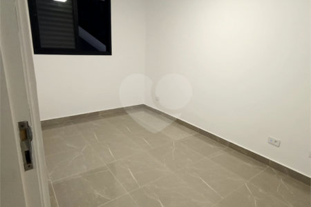 Apartamento à venda com 1 quarto em Parque Vitória, São Paulo, SP