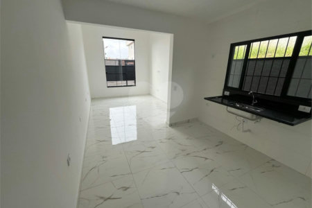 Casa à venda com 2 quartos, sendo 1 suíte,  no Centro, Bom Jesus dos Perdões, SP