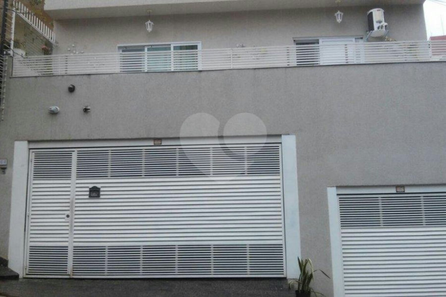 Casa à venda com 6 quartos, sendo 3 suítes, em Santana, São Paulo, SP