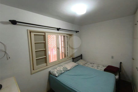 Casa à venda com 3 quartos, sendo 1 suíte, em Vila Ginez, Itapetininga, SP