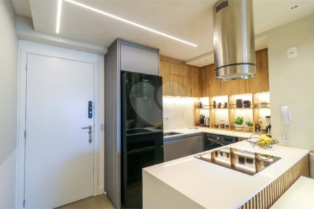 Apartamento à venda com 2 quartos em Vila Cordeiro, São Paulo, SP