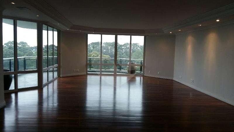 Apartamento à venda com 4 suítes em Alto da Boa Vista, São Paulo, SP