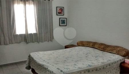 Casa à venda com 3 quartos, sendo 1 suíte,  em Recreio Estoril, Atibaia, SP