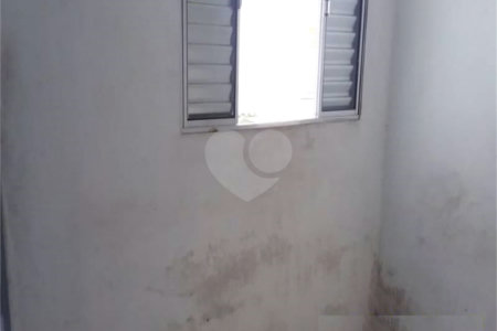 Casa de Vila à venda com 1 quarto em Jardim Luso, São Paulo, SP