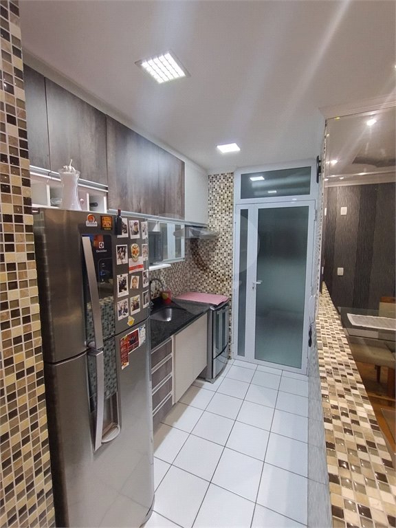 Apartamento à venda com 3 quartos, sendo 1 suíte, em Umuarama, Osasco, SP