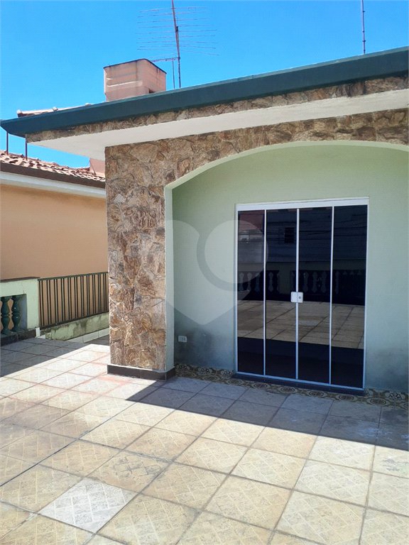 Sobrado à venda com 3 quartos em Parque Suzano, Suzano, SP