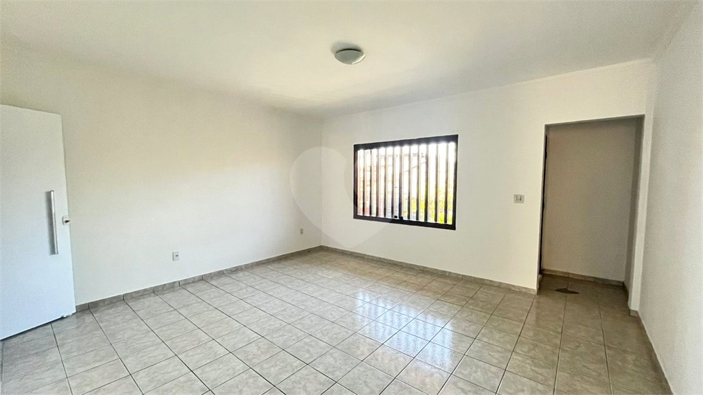 Casa à venda com 3 quartos, sendo 1 suíte, em Jardim São Lourenzo, Sorocaba, SP