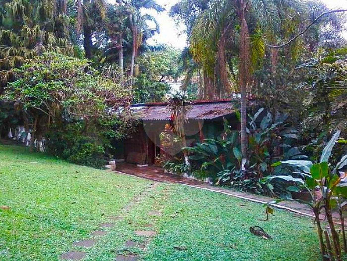 Terreno à venda no condomínio Estrada do Alvarenga,4964, São Paulo - SP