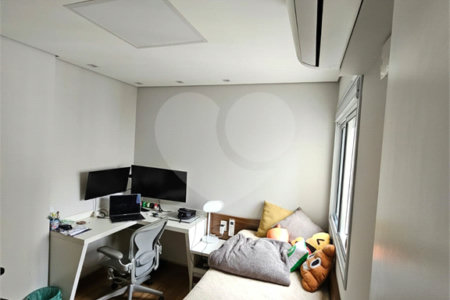 Apartamento à venda com 3 quartos, sendo 1 suíte,  em Jardim Caboré, São Paulo, SP