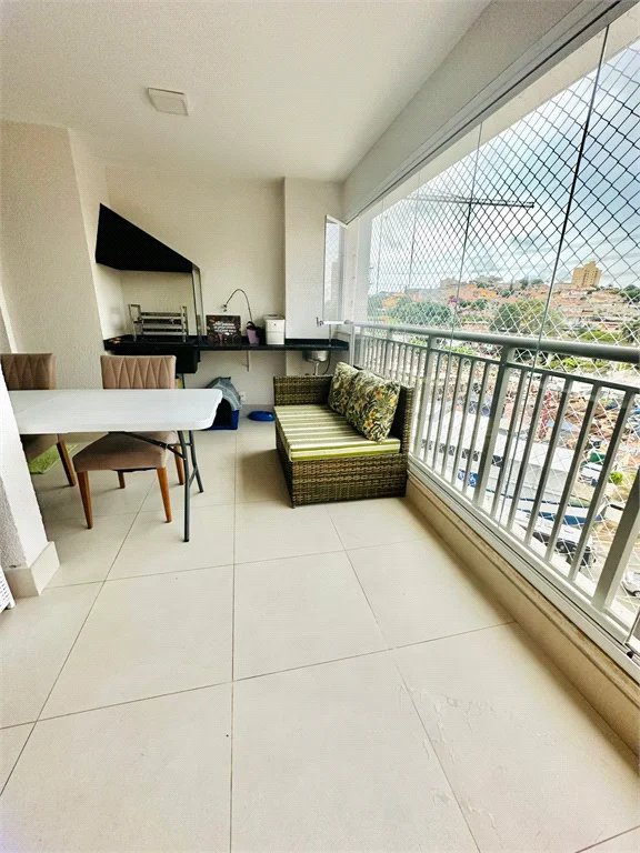 Apartamento à venda com 3 quartos, sendo 1 suíte,  em Vila Andrade, São Paulo, SP