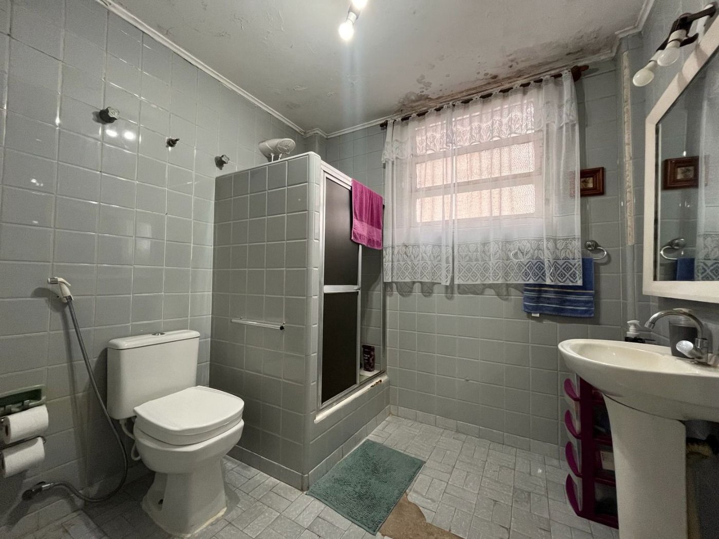 Apartamento com 2 dormitórios à venda, 94 m² por R$ 650.000,00 - Gonzaga - Santos/SP