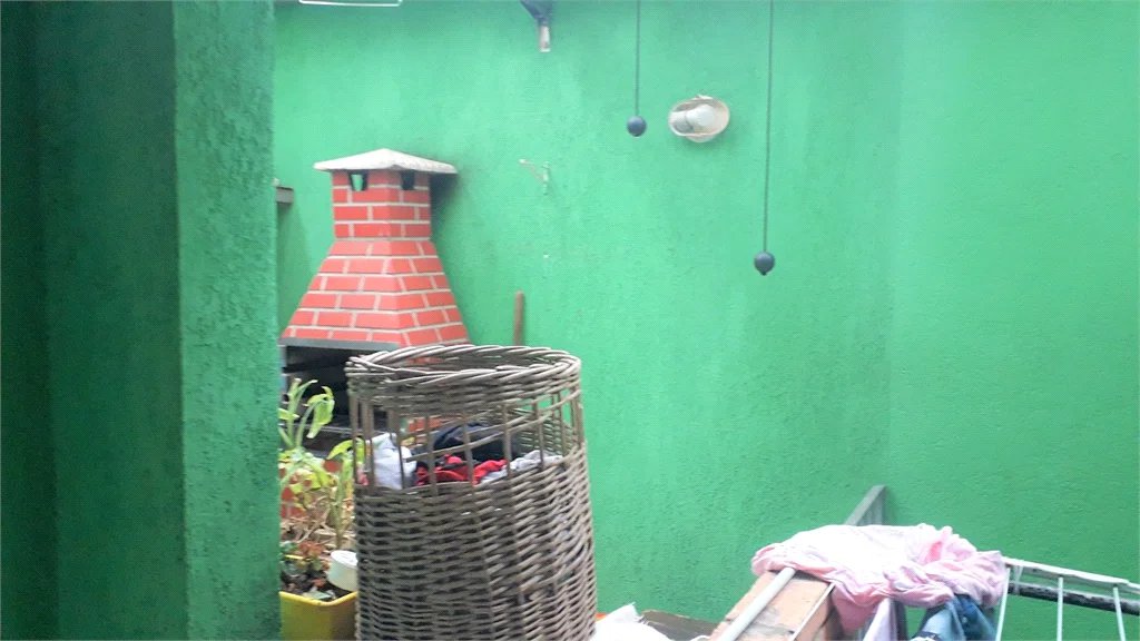 Casa à venda com 3 quartos, sendo 1 suíte,  no condomínio Jardim das Palmas, São Paulo - SP
