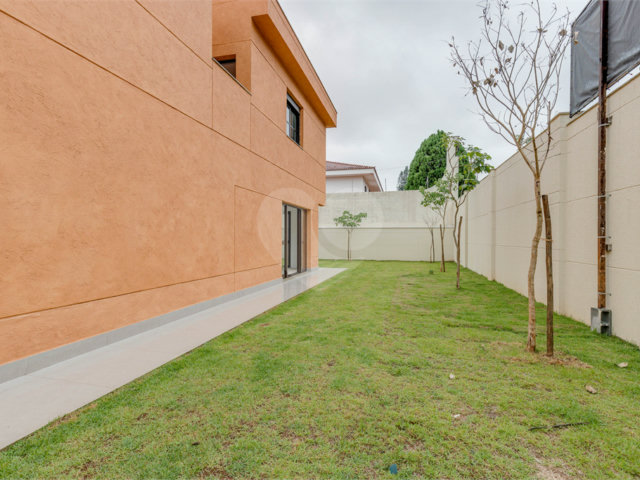Casa à venda com 4 suítes no condomínio Collina Di Fiori, São Paulo - SP