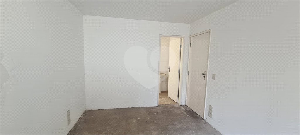 Sobrado à venda com 8 quartos em Vila Tramontano, São Paulo, SP