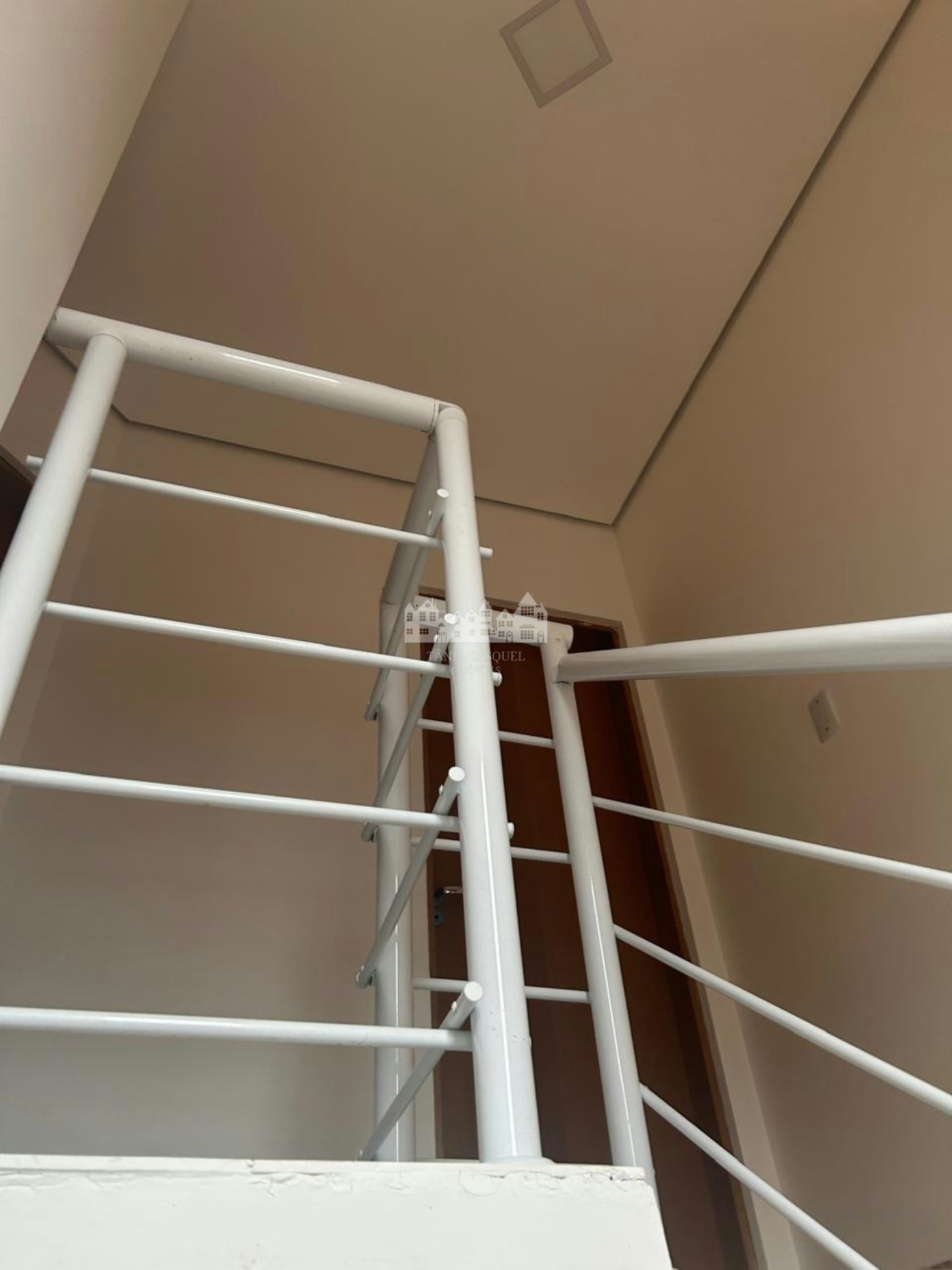Casa à venda com 2 quartos, sendo 1 suíte, em Parque Hortência, Bom Jesus dos Perdões, SP