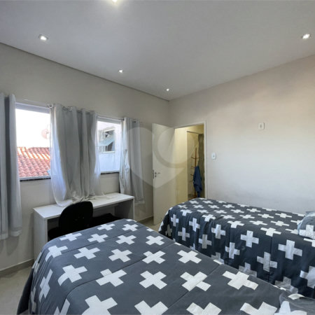 Casa à venda com 4 quartos, sendo 1 suíte, em Jardim Residencial Villa Amato, Sorocaba, SP