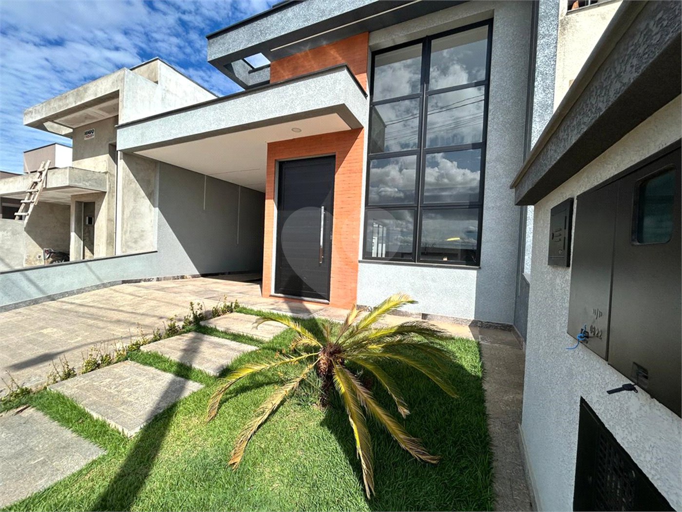 Casa à venda com 3 quartos, sendo 1 suíte, no condomínio Villagio Wanel, Sorocaba - SP