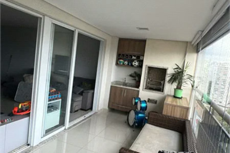 Apartamento à venda com 2 suítes em Parque Reboucas, São Paulo, SP