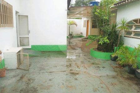 Casa à venda ou para alugar com 7 quartos, sendo 2 suítes, em Jardim Peri Peri, São Paulo, SP