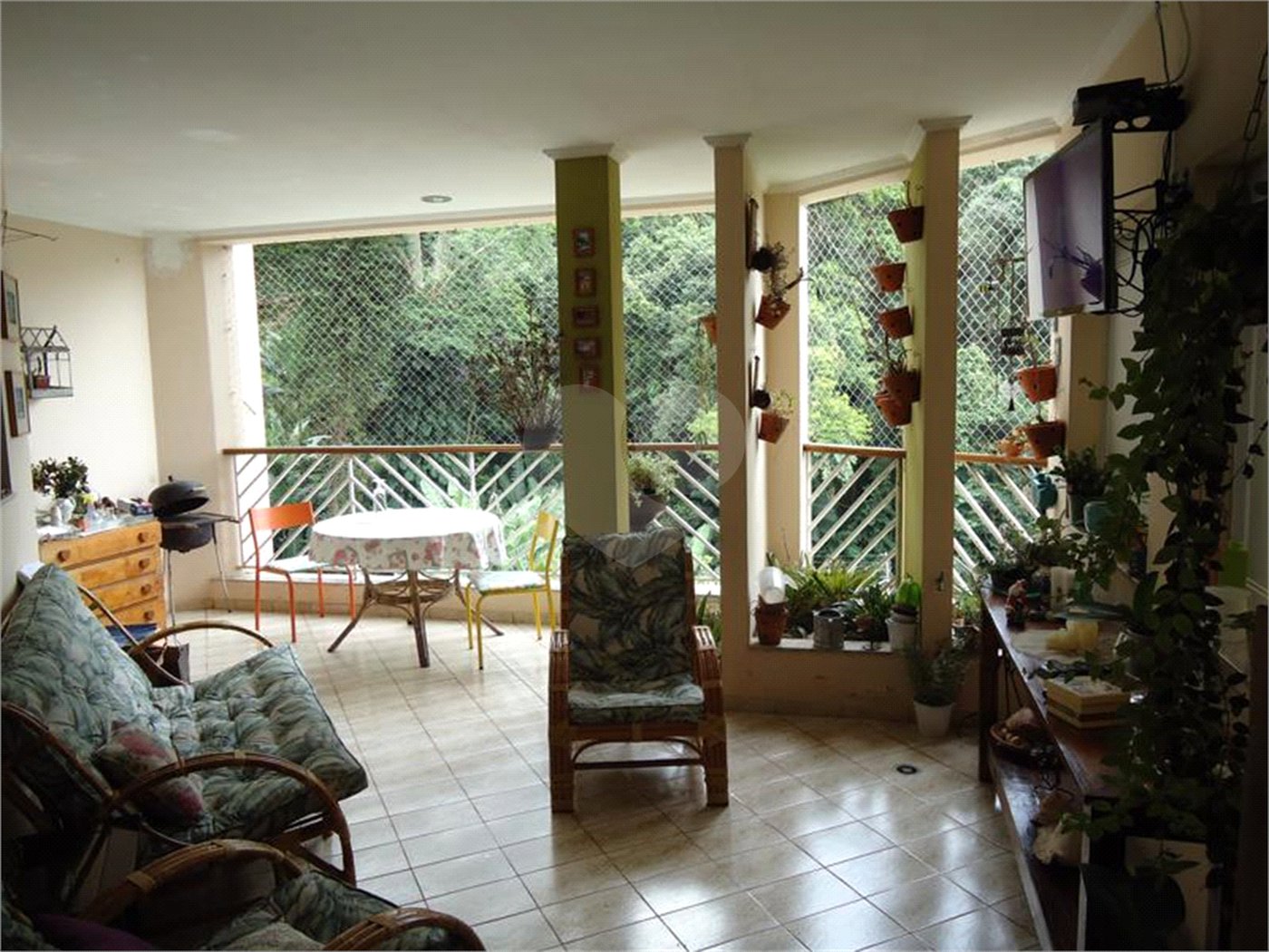 Sobrado à venda com 2 suítes em Tremembé, São Paulo, SP