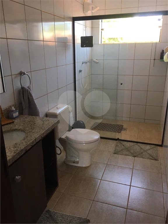 Sobrado à venda com 4 quartos, sendo 1 suíte,  em Vila Asem, Itapetininga, SP