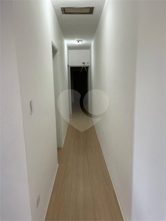 Sobrado à venda com 4 quartos, sendo 1 suíte, em Jardim Japão, São Paulo, SP