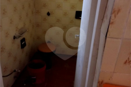 Sobrado à venda com 3 quartos, sendo 1 suíte, em Vila Lageado, São Paulo, SP