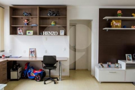 Apartamento à venda com 2 quartos, sendo 1 suíte, em Moema, São Paulo, SP