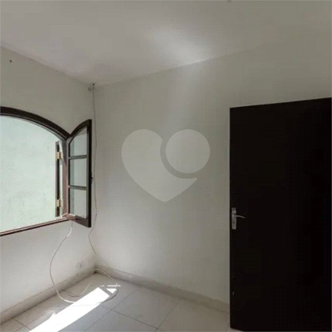 Sobrado à venda ou para alugar com 3 quartos, sendo 1 suíte, em Conjunto Residencial Vista Verde, São Paulo, SP