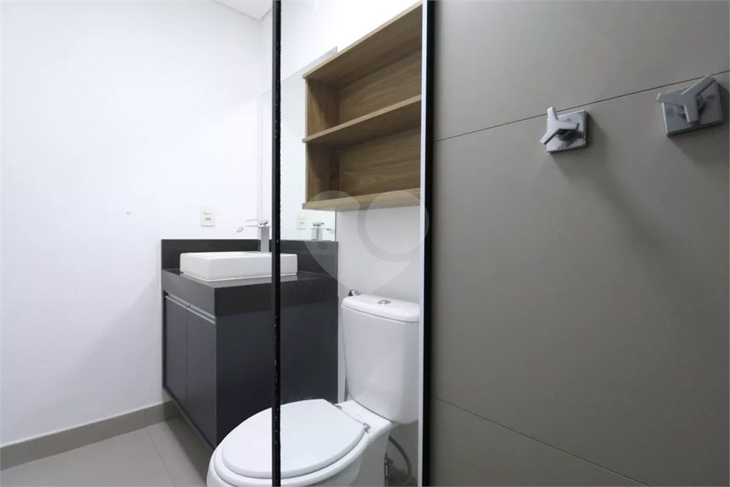 Apartamento à venda com 2 quartos, sendo 1 suíte,  em Barra Funda, São Paulo, SP