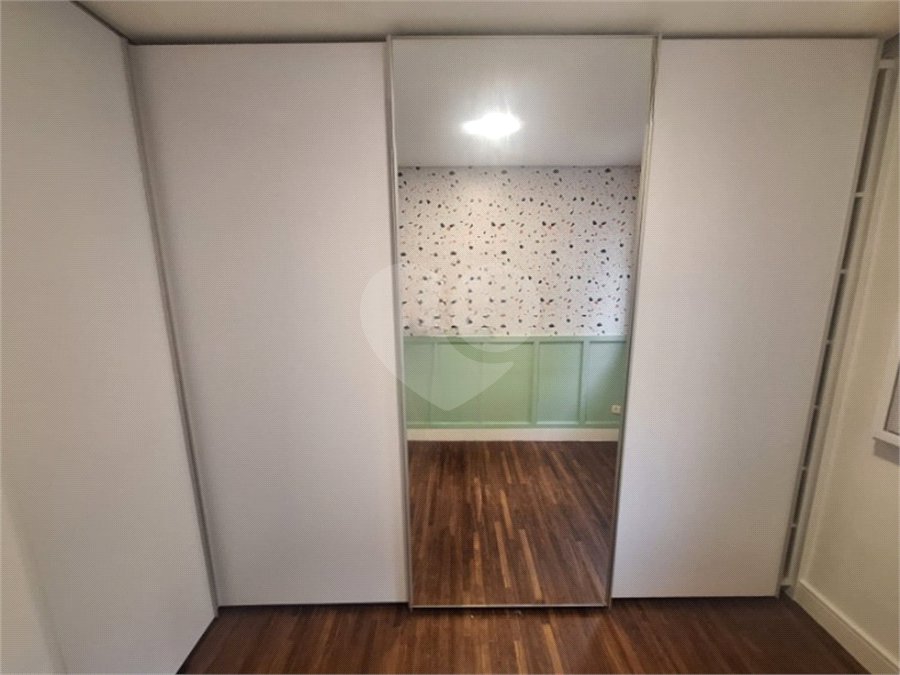 Apartamento à venda com 2 quartos em Vila Uberabinha, São Paulo, SP