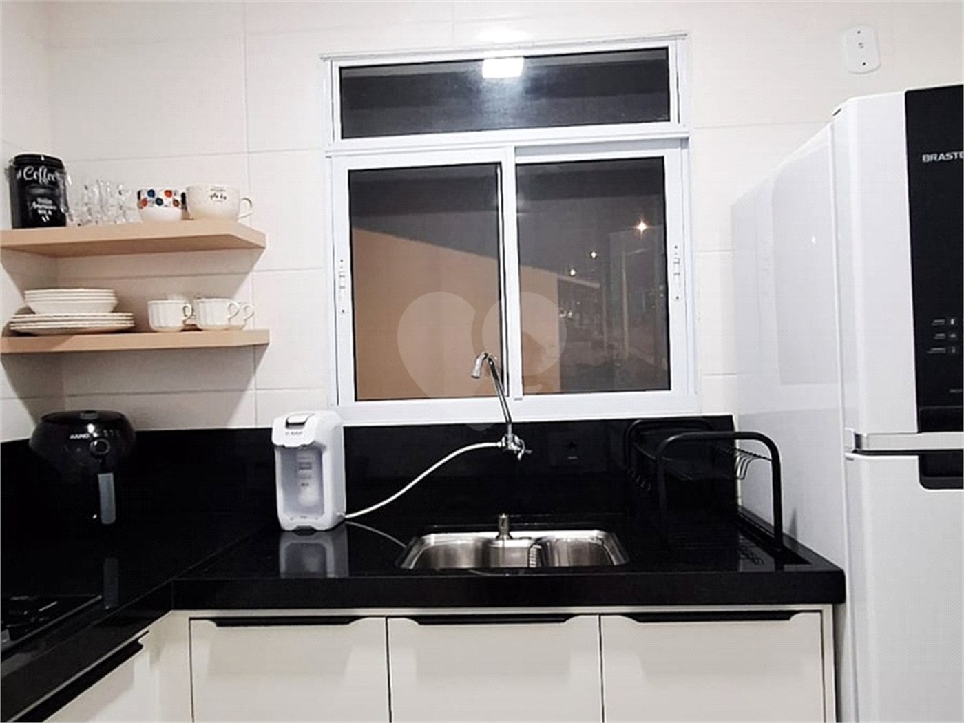Casa à venda com 2 quartos no condomínio Residencial Parque Imperial, Sorocaba - SP