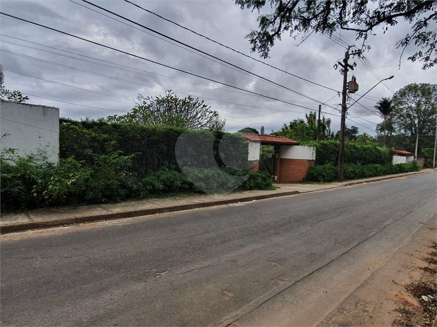 Chácara à venda com 3 quartos, sendo 1 suíte, em Chácaras São Bento, Valinhos, SP