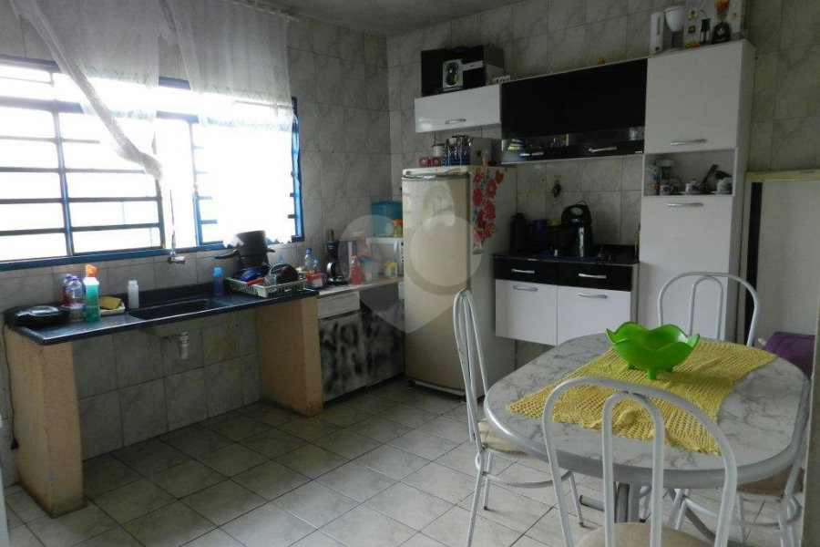 Casa à venda com 9 quartos em Jaraguá, São Paulo, SP