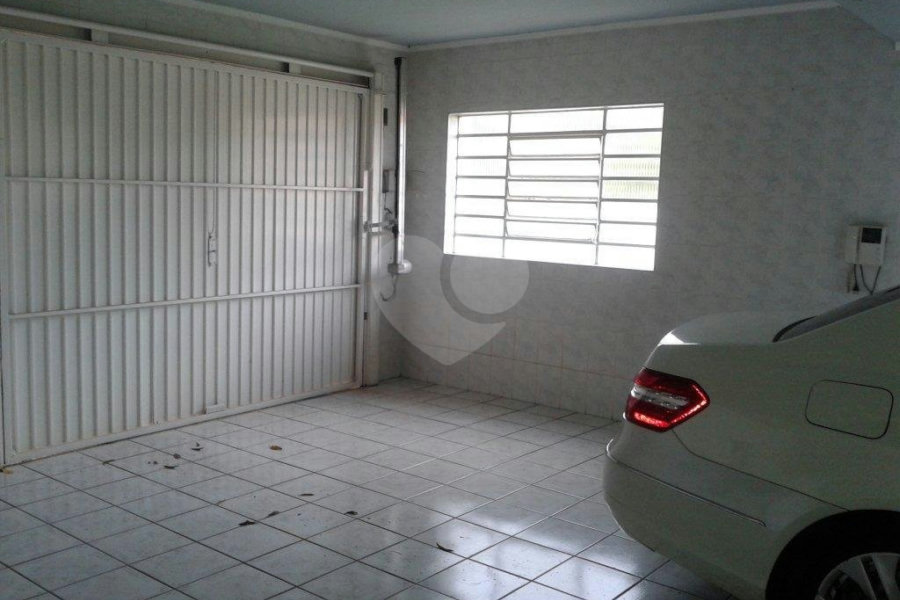 Casa Térrea à venda ou para alugar com 4 suítes em Jardim Floresta, São Paulo, SP