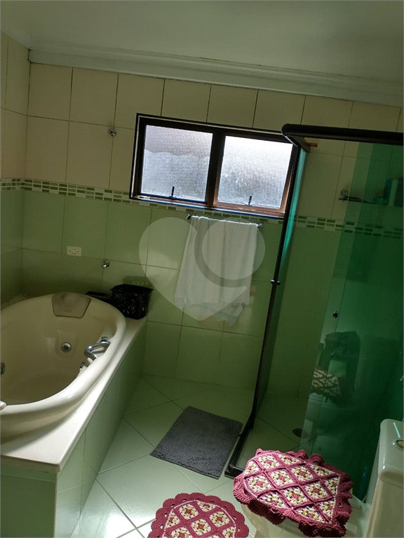Sobrado à venda com 3 quartos, sendo 1 suíte, em Tremembé, São Paulo, SP