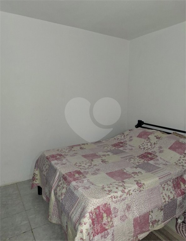 Casa à venda com 6 quartos, sendo 1 suíte,  em Vila Vitória, Mogi das Cruzes, SP