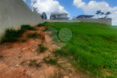 Terreno à venda no condomínio Residencial Campo de Toscana, Vinhedo - SP