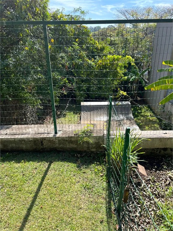 Terreno à venda no condomínio Jardim Vitória Régia, São Paulo - SP