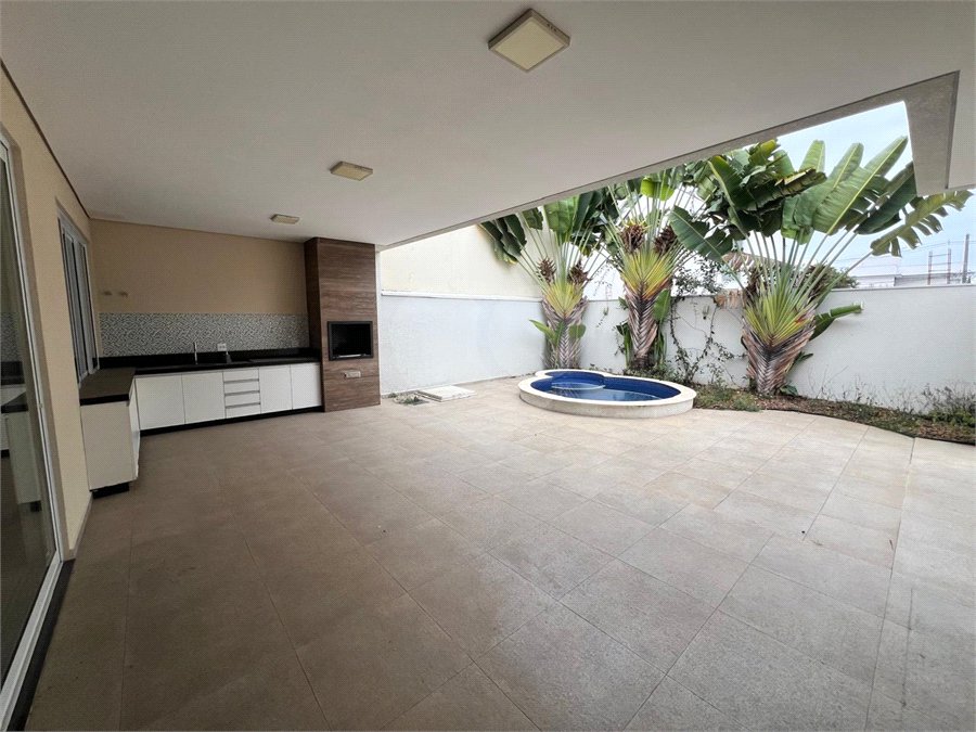 Casa para alugar com 4 suítes no condomínio Sunset, Sorocaba - SP
