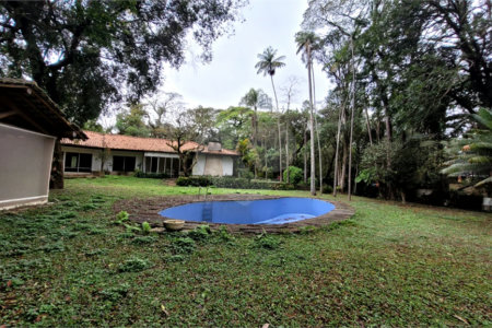 Casa à venda com 4 suítes no condomínio Chácara Flora, São Paulo - SP
