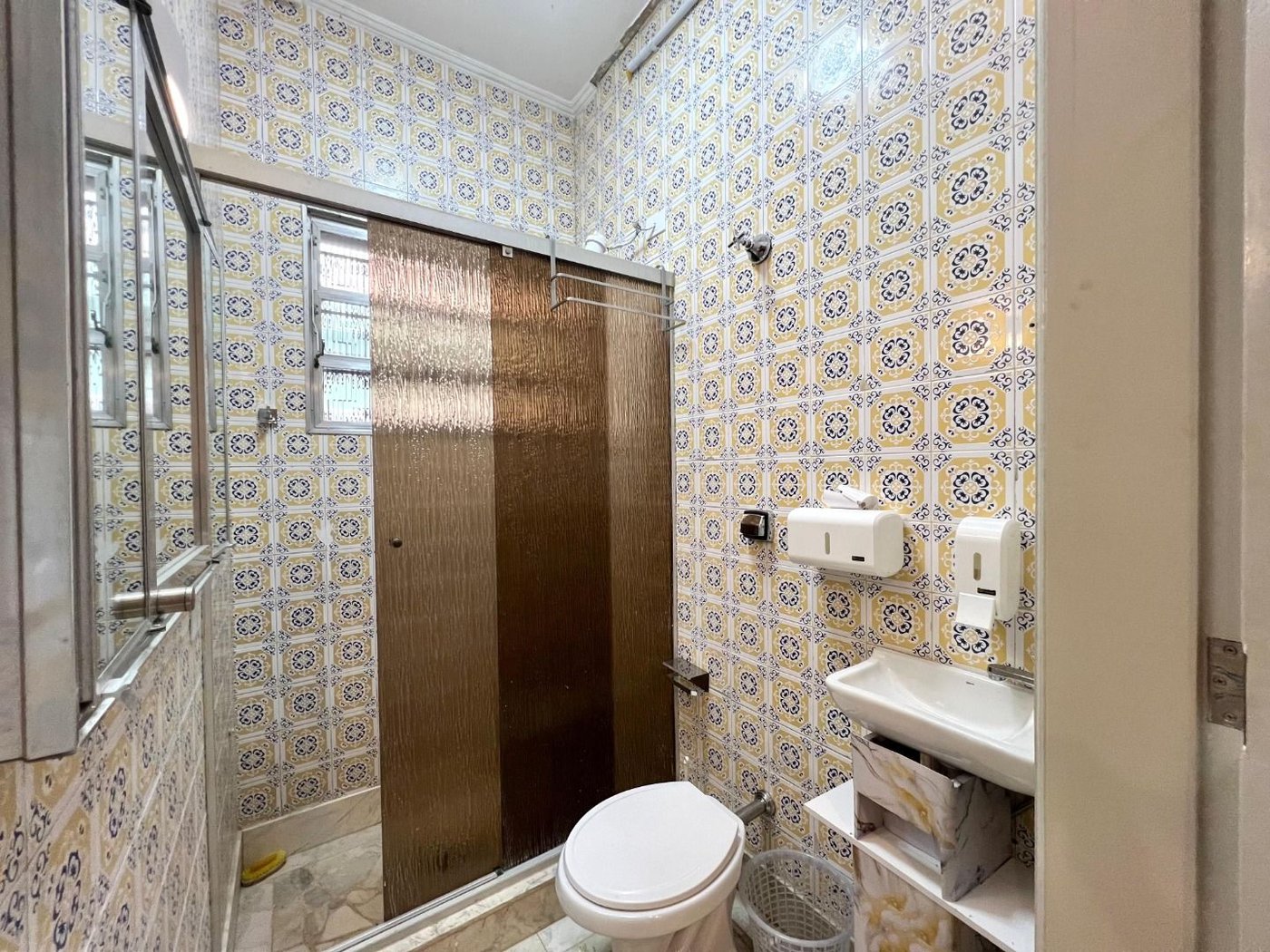 Casa com 4 dormitórios para alugar, 335 m² por R$ 21.181,12 - Gonzaga - Santos/SP