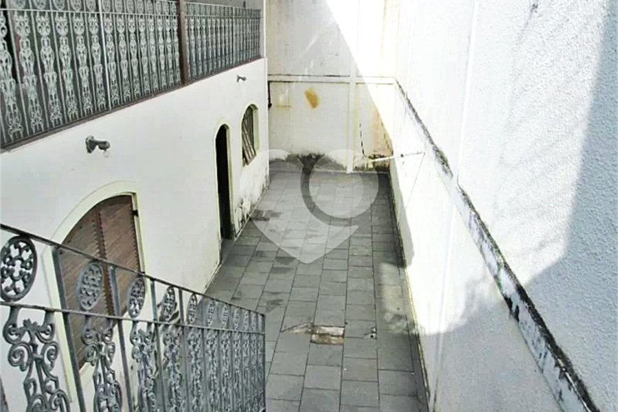 Sobrado à venda com 6 quartos, sendo 4 suítes, em Vila Albertina, São Paulo, SP