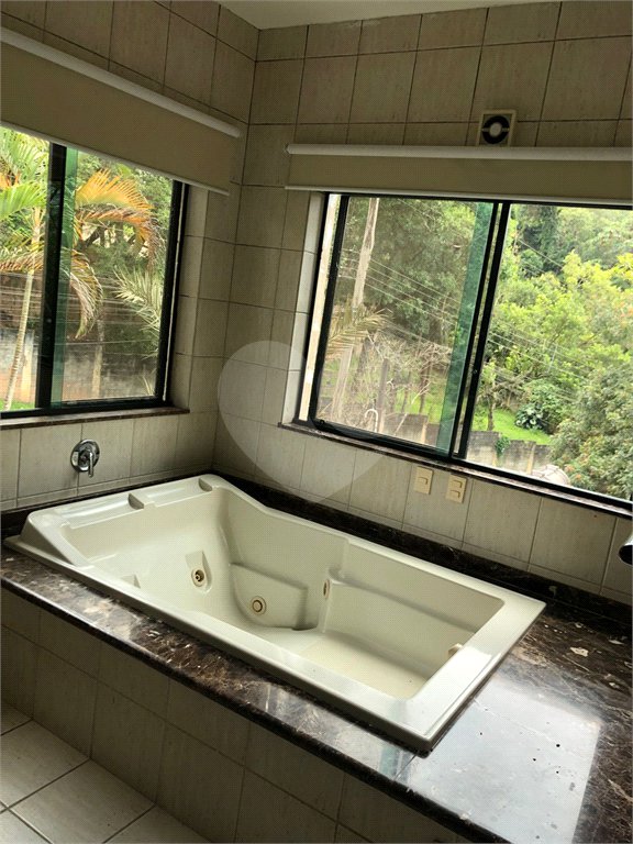 Casa à venda com 5 suítes no condomínio Alpes da Cantareira, Mairiporã - SP