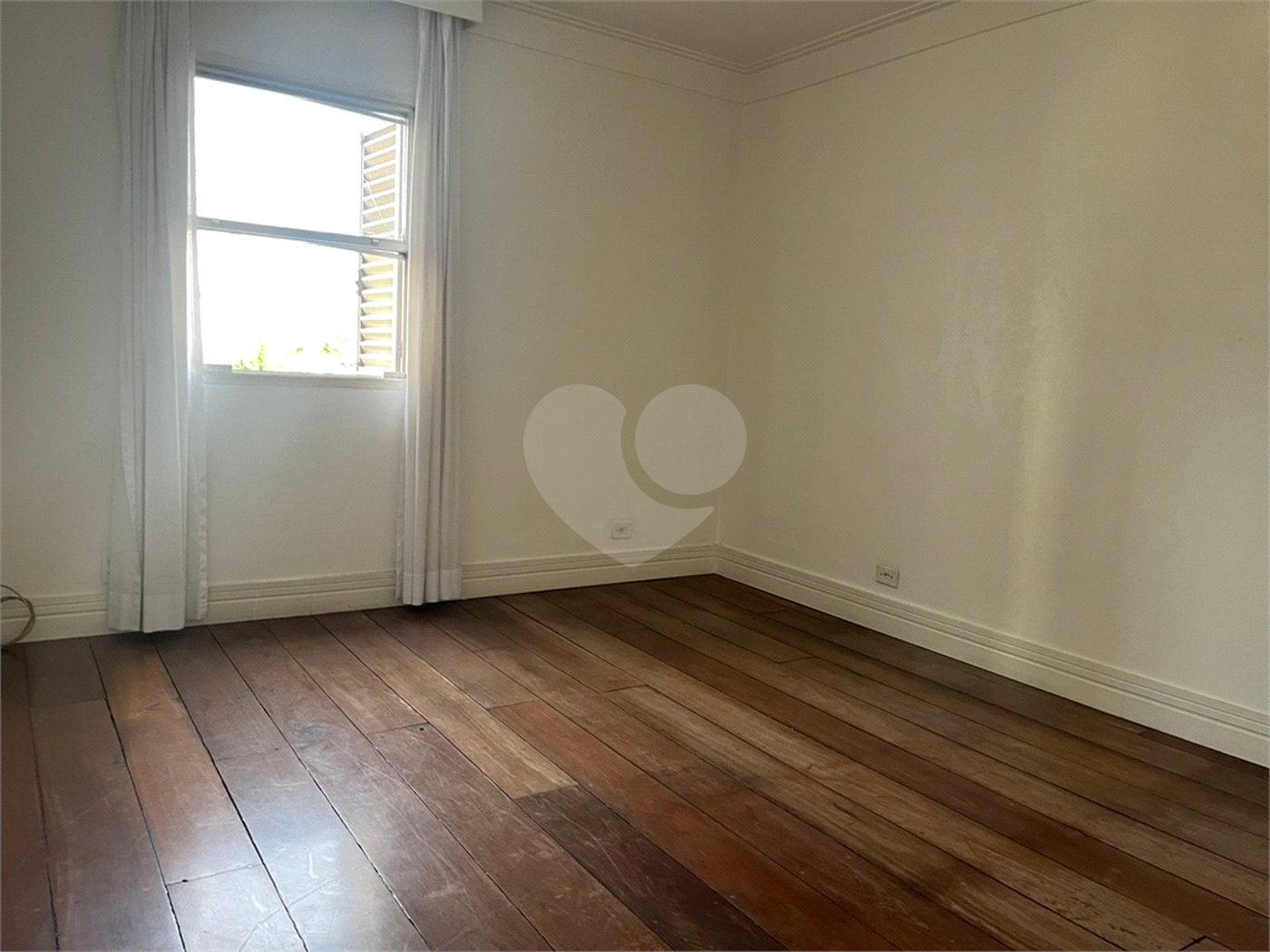 Apartamento à venda com 3 quartos, sendo 1 suíte,  em Santana, São Paulo, SP