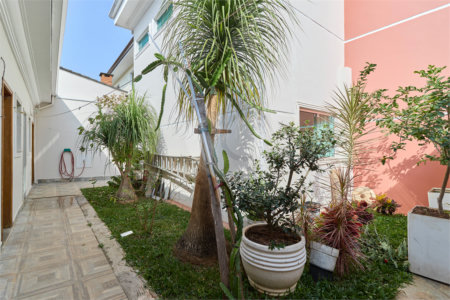 Sobrado à venda com 4 quartos, sendo 3 suítes, em City Campo Grande, São Paulo, SP