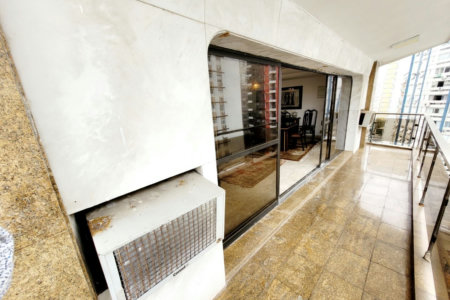 Apartamento próximo da praia com 4 dormitórios à venda, 257 m² por R$ 2.200.000 - Gonzaga - Santos/SP