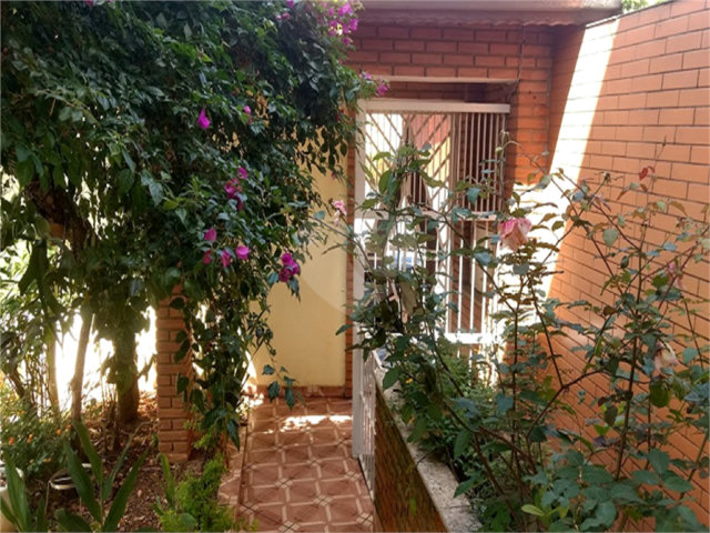 Sobrado à venda com 4 quartos, sendo 2 suítes,  em Tremembé, São Paulo, SP
