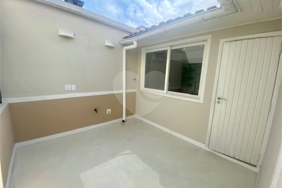 APARTAMENTO PARA VENDA E LOCAÇÃO NO PARAÍSO, MOBILIADO, COM 114 M2, DUAS SUITES, UMA VAGA